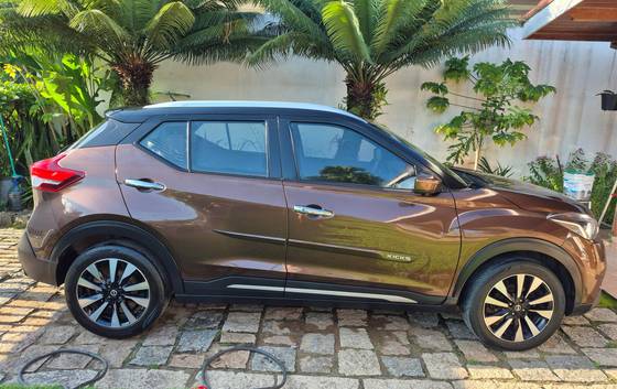 NISSAN KICKS 1.6 16V FLEXSTART SL 4P XTRONIC